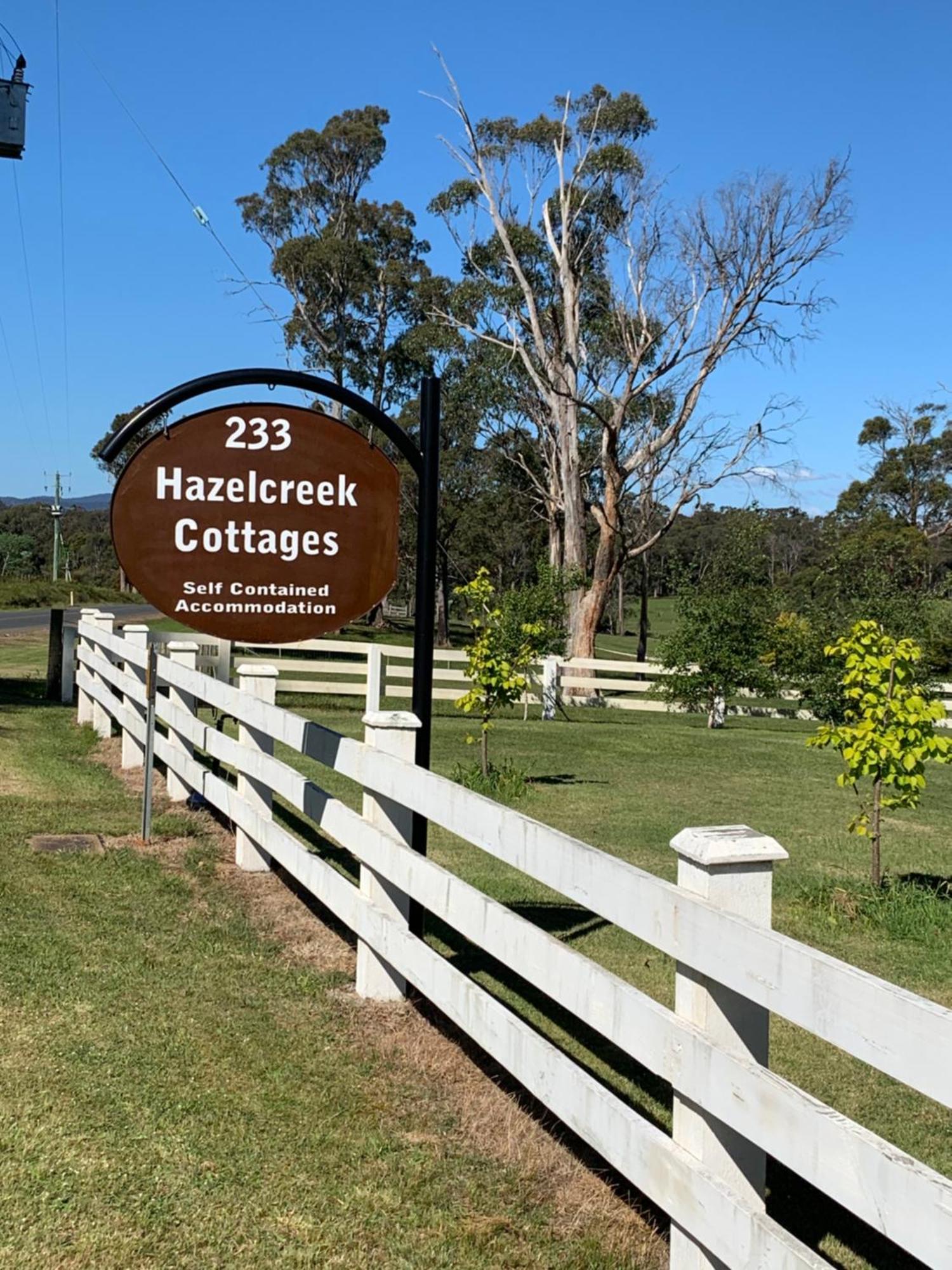 Hazelcreek Cottages Exeter Buitenkant foto